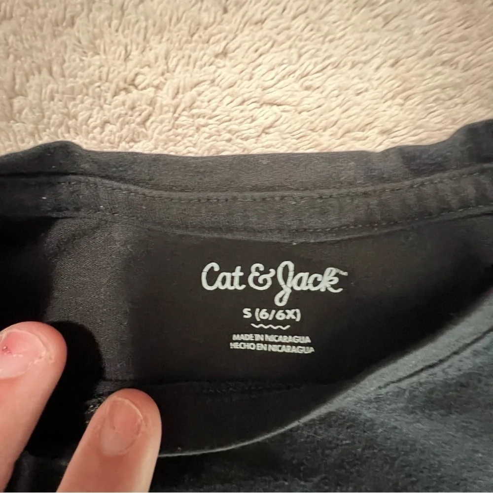 Cat & Jack Girls Size Large (6-6X)Tee Short Sleeve Rainbow Heart - Picture 3 of 7